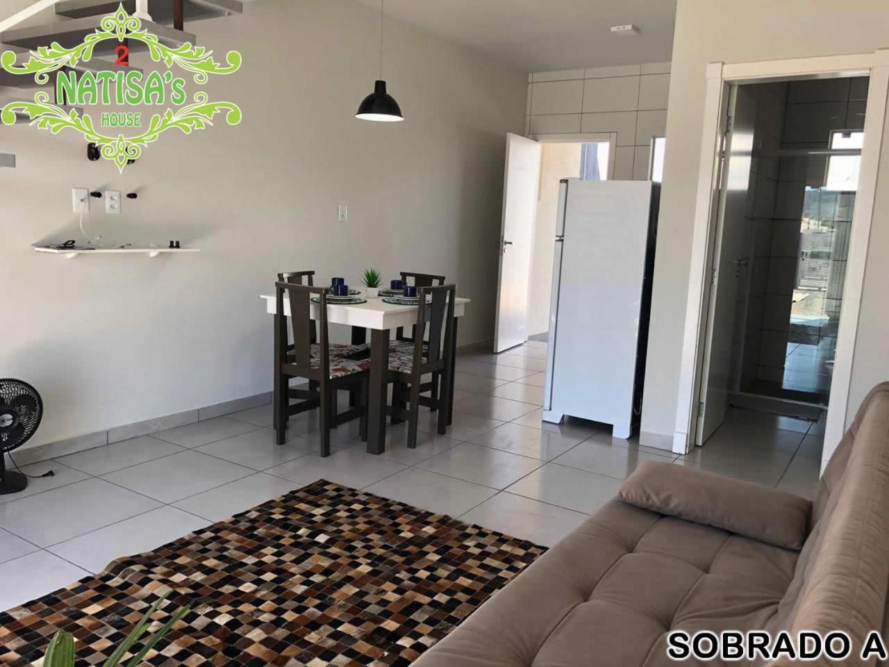 Sobrados Aconchegante Com Piscina "Natisashouse" Villa Bombinhas Kültér fotó